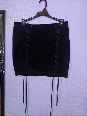SHEIN Black Lace-Up Detail Mini Skirt